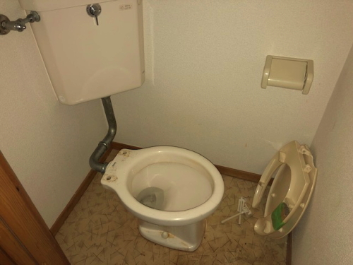 トイレ（工事前）