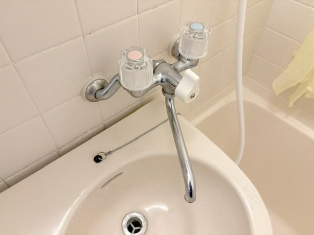シャワー水栓