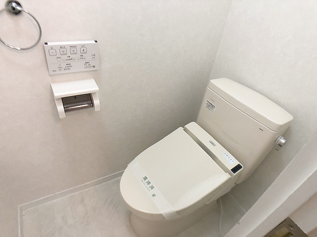 TOTO製のトイレ